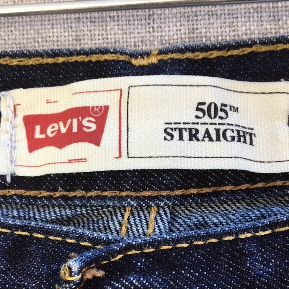 Levi's 505 Boys Husky Dark Wash Straight Jean Size 12 Husky EXCELLENT Condition - Picture 6 of 7